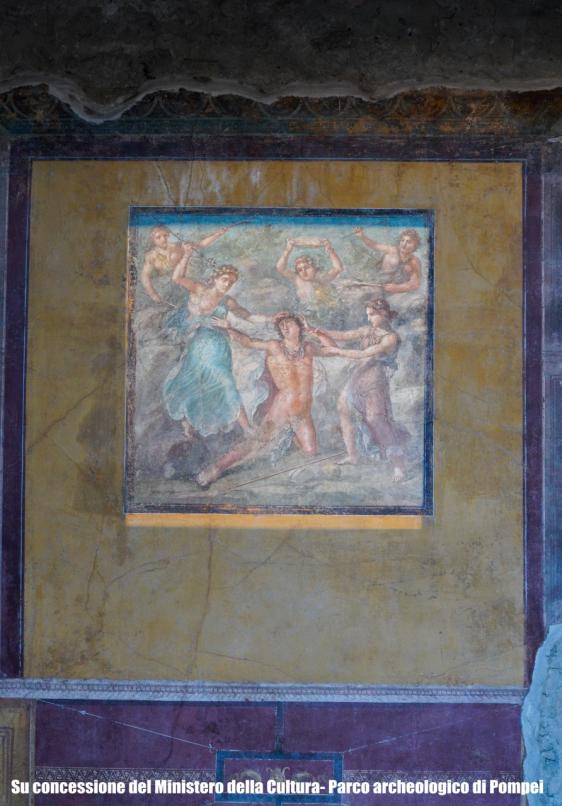 From Sorrento: Pompeii 2h group tour with an archaelogist + express ticket + train tickets-6