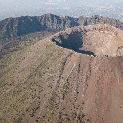 Scopri il Vesuvio: Visita con biglietto e transfer da Pompei incluso