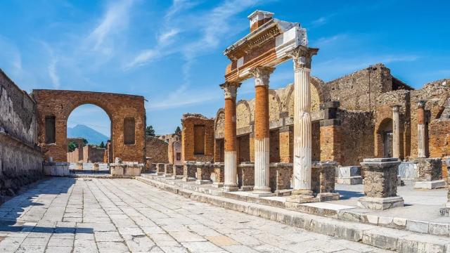 Pompei: Tour privato esclusivo di 2h con biglietti inclusi e transfer da Sorrento