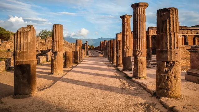 Pompei: Tour privato esclusivo di 2h con biglietti inclusi e transfer da Napoli o Pompei