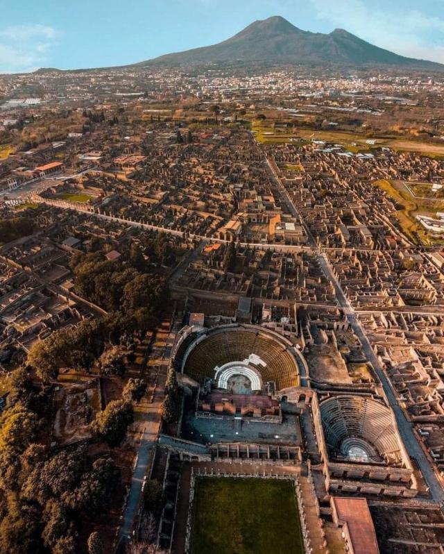 Pompei & Vesuvio: Premium Tour con guida privata e transfer da Napoli o Pompei