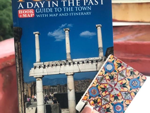 Pompei: Ticket di entrata (art) + libro + mappa