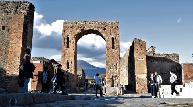 All inclusive Pompeii guided tour and ticket + map