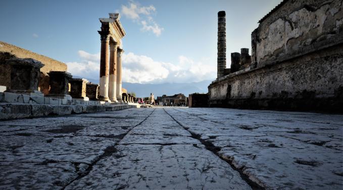 All inclusive Pompeii guided tour and ticket-4