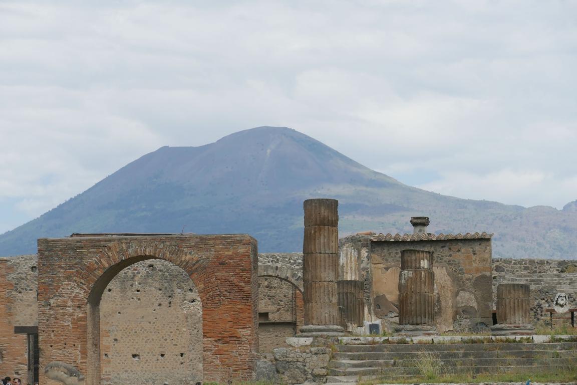Vespa Tour Vesuvius and Pompeii Ruins-2