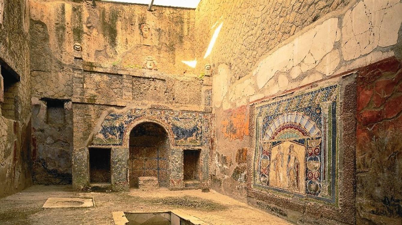 Herculaneum & Pompeii: Full-day group tours with a certified licensed guide-20