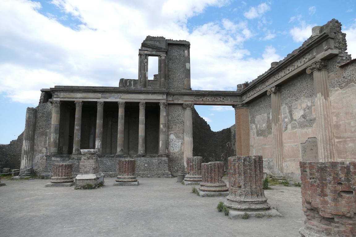 Biglietto salta la fila per gli scavi archeologici di Pompei e audioguida-2