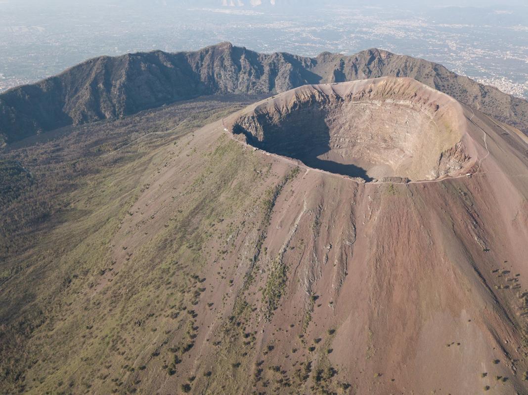 Discover Vesuvius: Private Experience with Transfer & Ticket from Sorrento